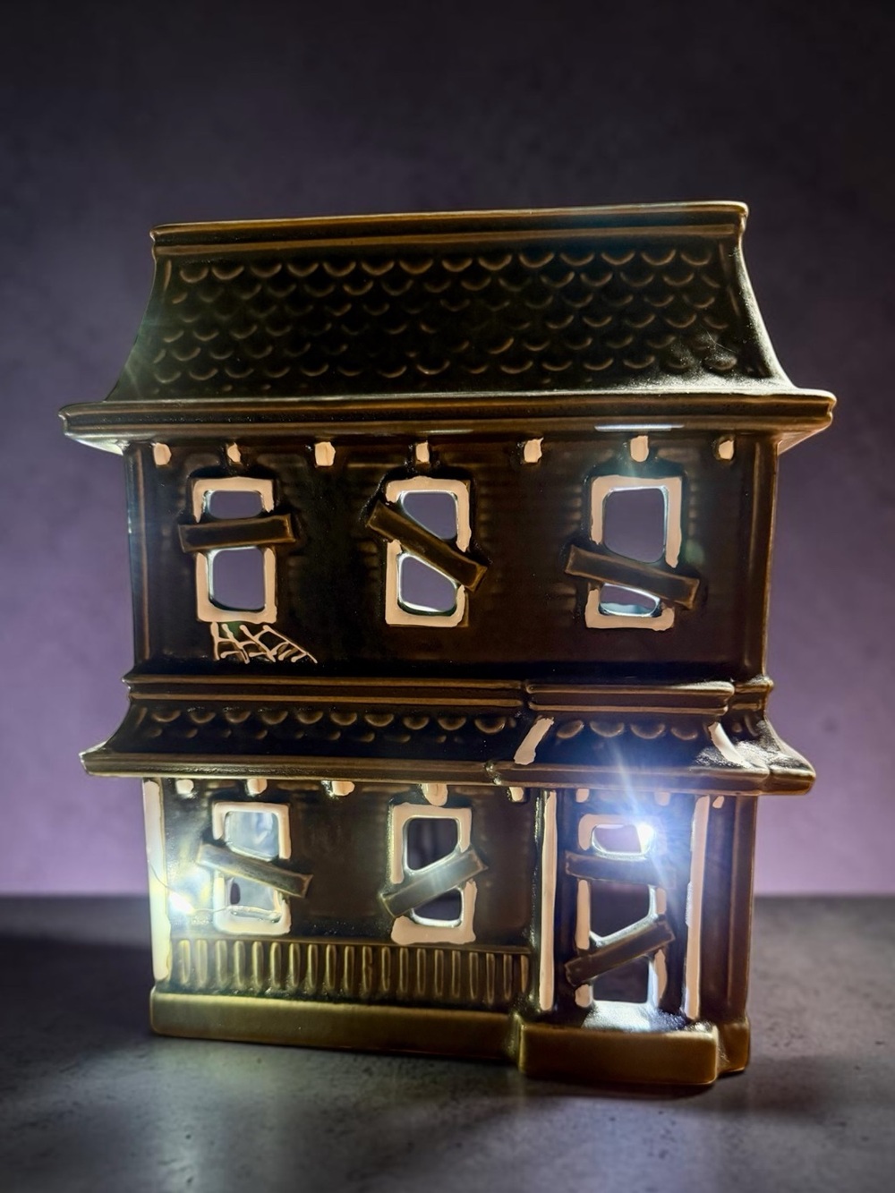 Pottery Barn Ceramic Haunted House ~ Medium Version 👻
